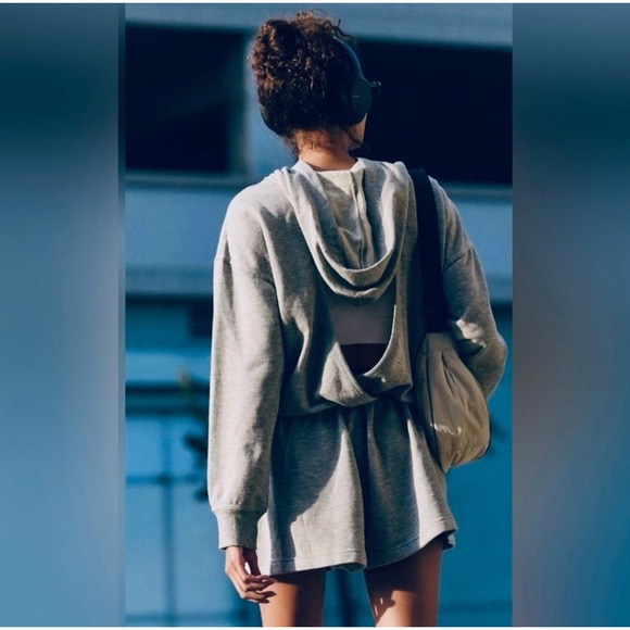 FREE PEOPLE Movement Such A Flirt Open Back Hoodie Romper Heather Gray Sz XS NEW - Picture 3 of 11